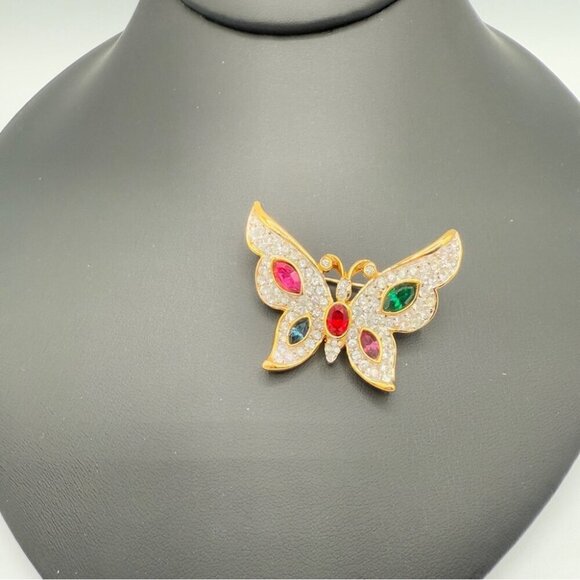 Vintage Sparkly Rhinestone Encrusted BUTTERFLY brooch signed Weekender with Gems - Picture 3 of 7